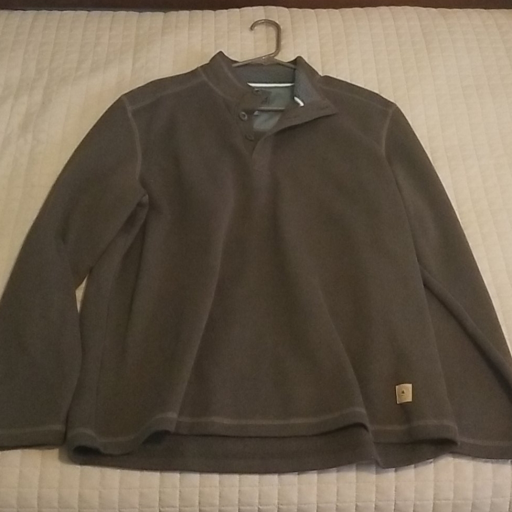 G. H. Bass & Co. Brown Fleece Pullover